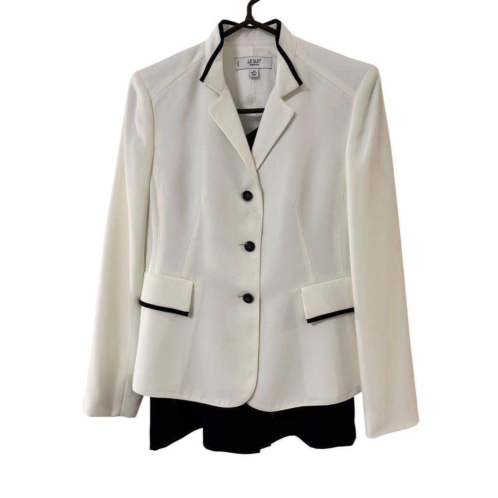 Le Suit Essentials Women's 4P Petite 2-Piece Skirt Suit White Black Trim Career
